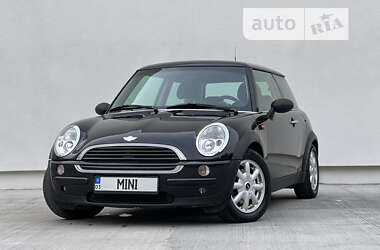 Хэтчбек MINI Hatch 2002 в Луцке