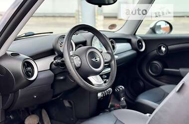 Хэтчбек MINI Hatch 2008 в Киеве