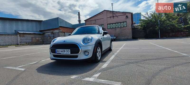 Хетчбек MINI Hatch 2015 в Києві фото 12 Хетчбек MINI Hatch 2015 в Києві