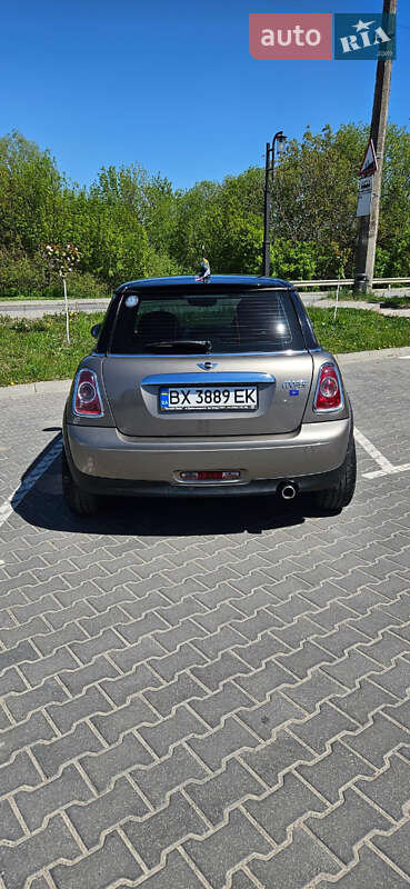 Хэтчбек MINI Hatch 2012 в Хмельницком