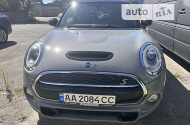 Хетчбек MINI Hatch 2015 в Києві