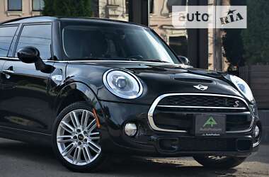 Хетчбек MINI Hatch 2015 в Києві