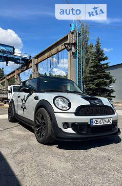 Хетчбек MINI Hatch 2013 в Дніпрі