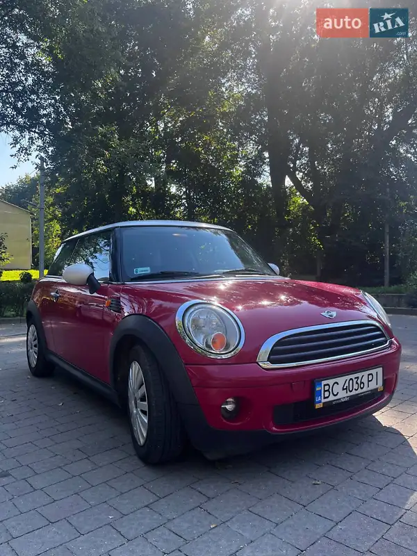 MINI Hatch