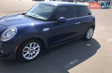 Хетчбек MINI Hatch 2014 в Полтаві