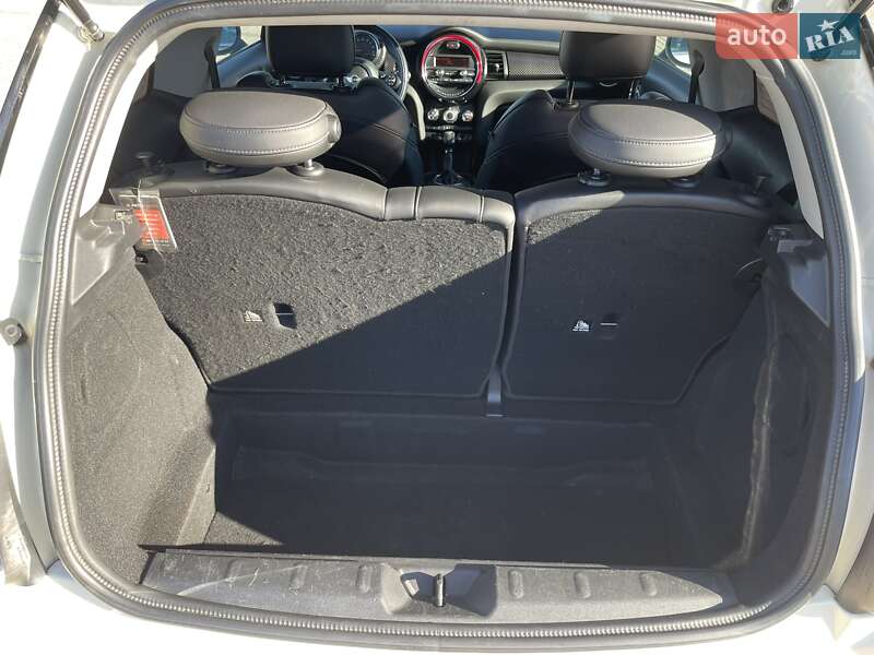 Хэтчбек MINI Hatch 2014 в Тернополе