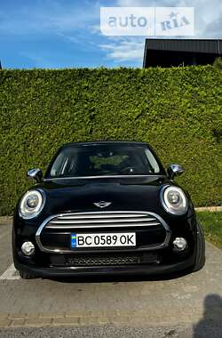 Хэтчбек MINI Hatch 2014 в Львове