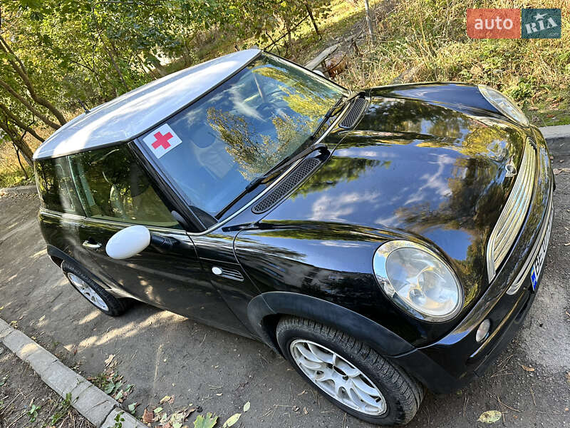 Хетчбек MINI Hatch 2004 в Миколаєві