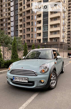 Хэтчбек MINI Hatch 2011 в Одессе