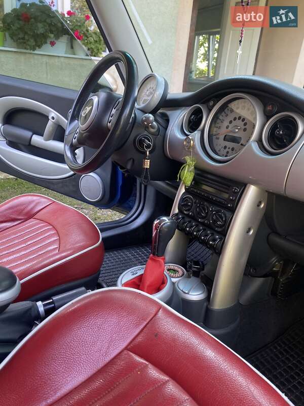 Хетчбек MINI Hatch 2002 в 