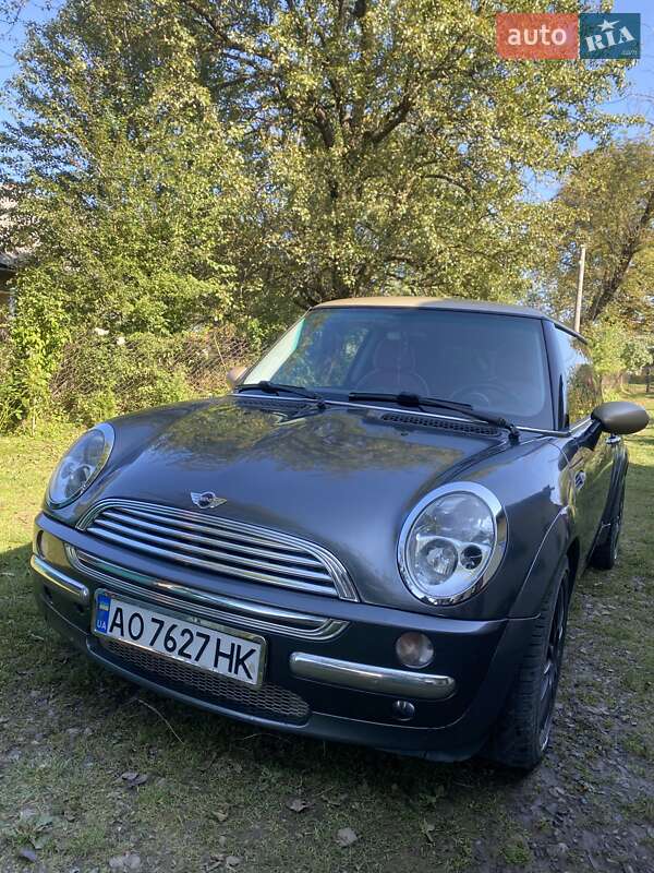MINI Hatch 2002