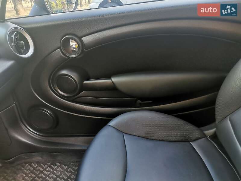 Хетчбек MINI Hatch 2013 в Миколаєві фото 28 Хетчбек MINI Hatch 2013 в Миколаєві