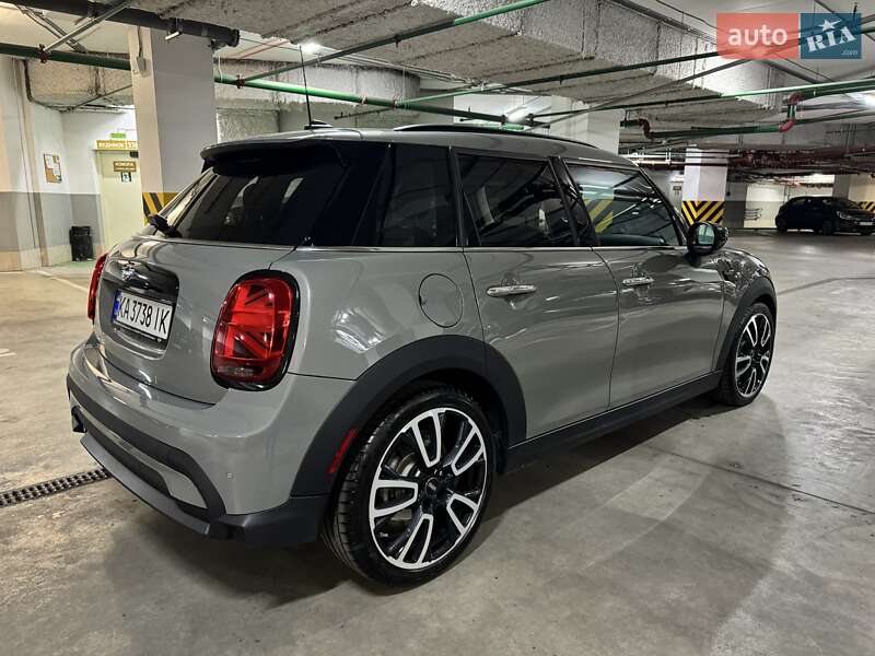 Хетчбек MINI Hatch 2021 в Києві