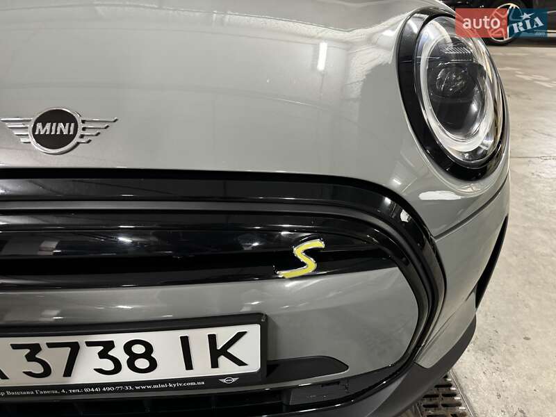 Хетчбек MINI Hatch 2021 в Києві