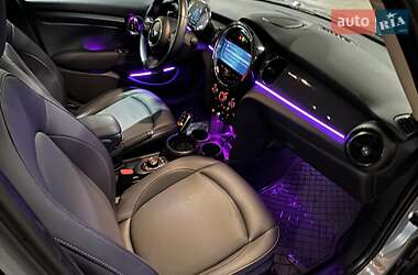 Хетчбек MINI Hatch 2021 в 