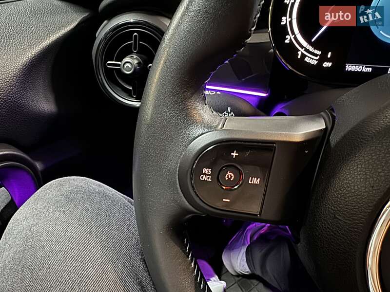 Хетчбек MINI Hatch 2021 в Києві