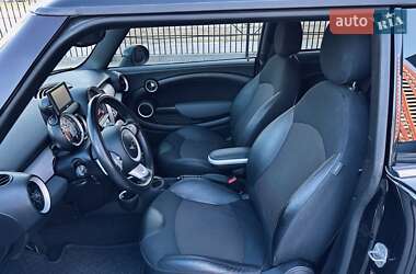 Хэтчбек MINI Hatch 2009 в Киеве