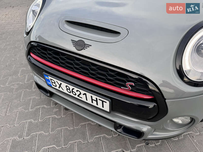 Хэтчбек MINI Hatch 2016 в Киеве