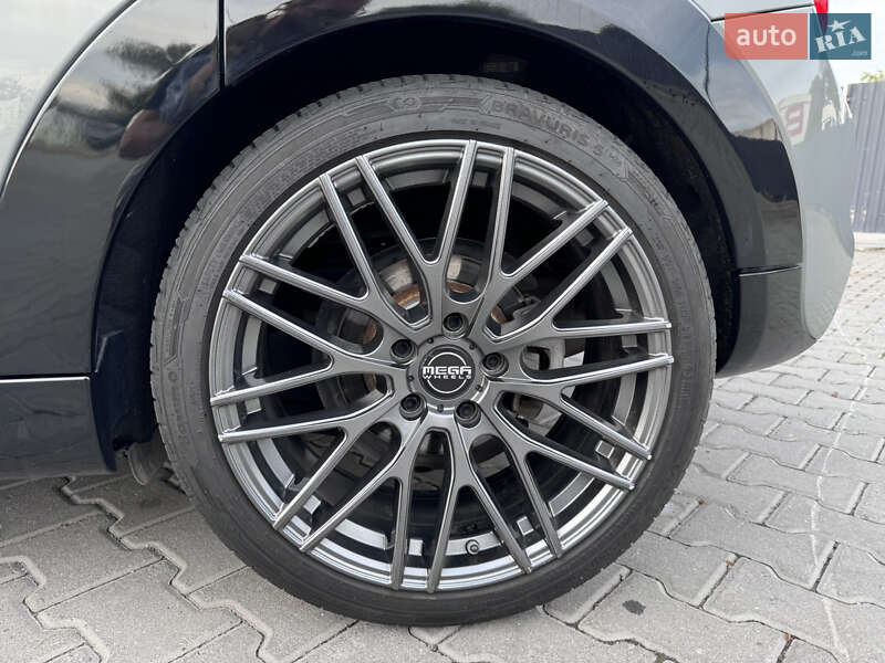 Хэтчбек MINI Hatch 2016 в Киеве