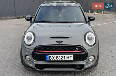 Хетчбек MINI Hatch 2016 в 