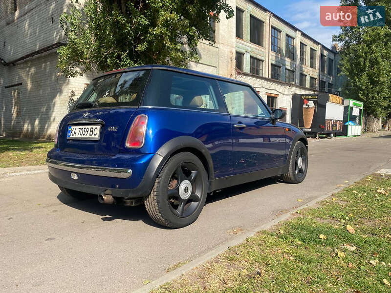 Хетчбек MINI Hatch 2002 в Києві фото 7 Хетчбек MINI Hatch 2002 в Києві