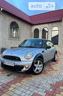 Хэтчбек MINI Hatch 2008 в Одессе