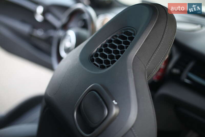 Хетчбек MINI Hatch 2018 в Києві фото 31 Хетчбек MINI Hatch 2018 в Києві