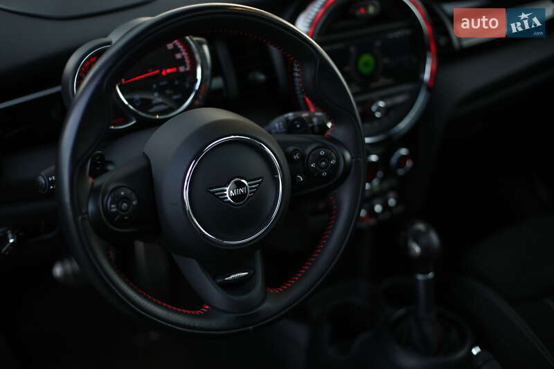 Хетчбек MINI Hatch 2018 в Києві фото 36 Хетчбек MINI Hatch 2018 в Києві