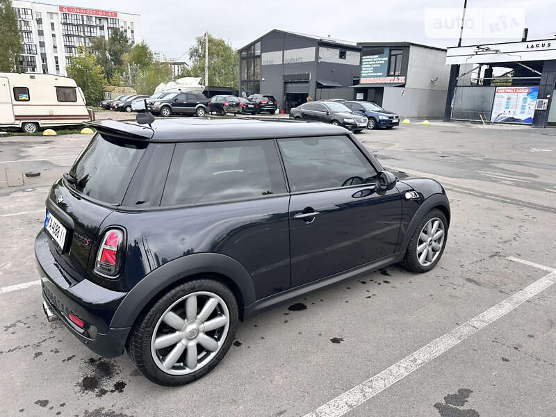 Хэтчбек MINI Hatch 2007 в Киеве фото 3 Хэтчбек MINI Hatch 2007 в Киеве