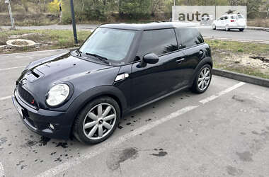 Хэтчбек MINI Hatch 2007 в Киеве фото 2 Хэтчбек MINI Hatch 2007 в Киеве