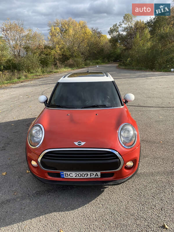 Хетчбек MINI Hatch 2015 в Львові фото 5 Хетчбек MINI Hatch 2015 в Львові