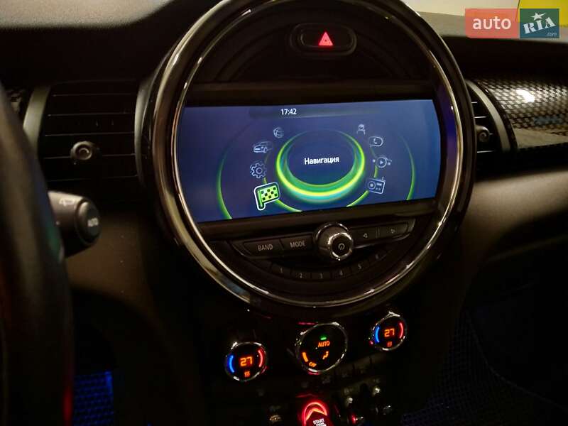 Хетчбек MINI Hatch 2015 в Києві