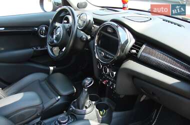 Хетчбек MINI Hatch 2015 в Києві
