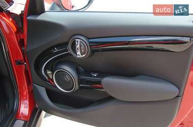 Хетчбек MINI Hatch 2015 в Києві