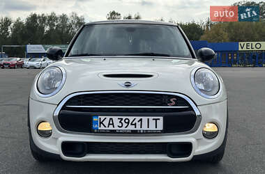 Хетчбек MINI Hatch 2014 в Києві