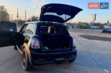 Хэтчбек MINI Hatch 2010 в 