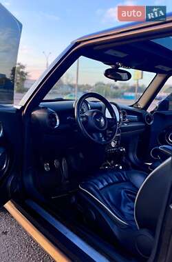 Хэтчбек MINI Hatch 2010 в 