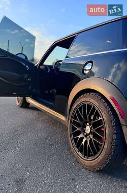 Хэтчбек MINI Hatch 2010 в 