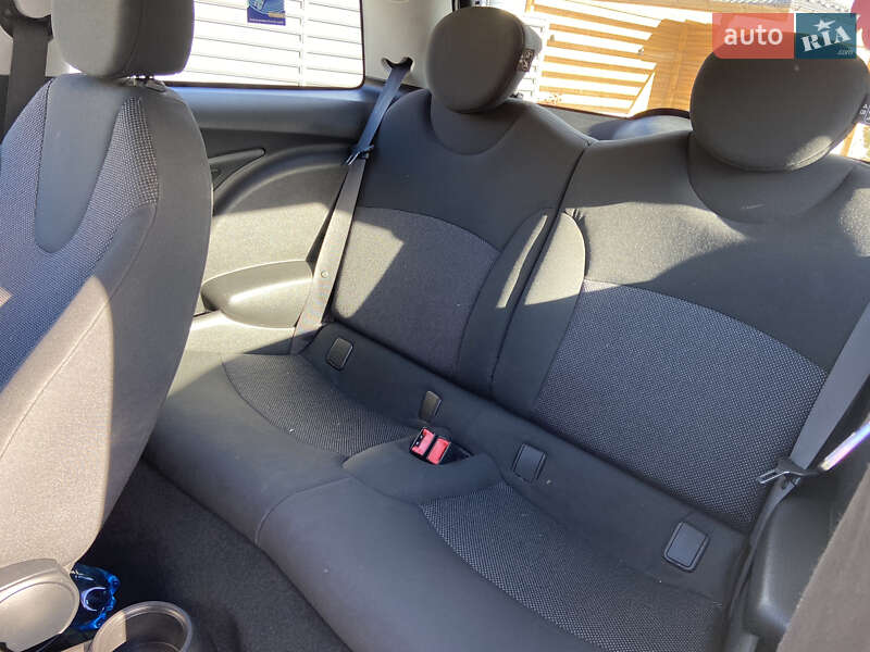 Хетчбек MINI Hatch 2007 в Києві