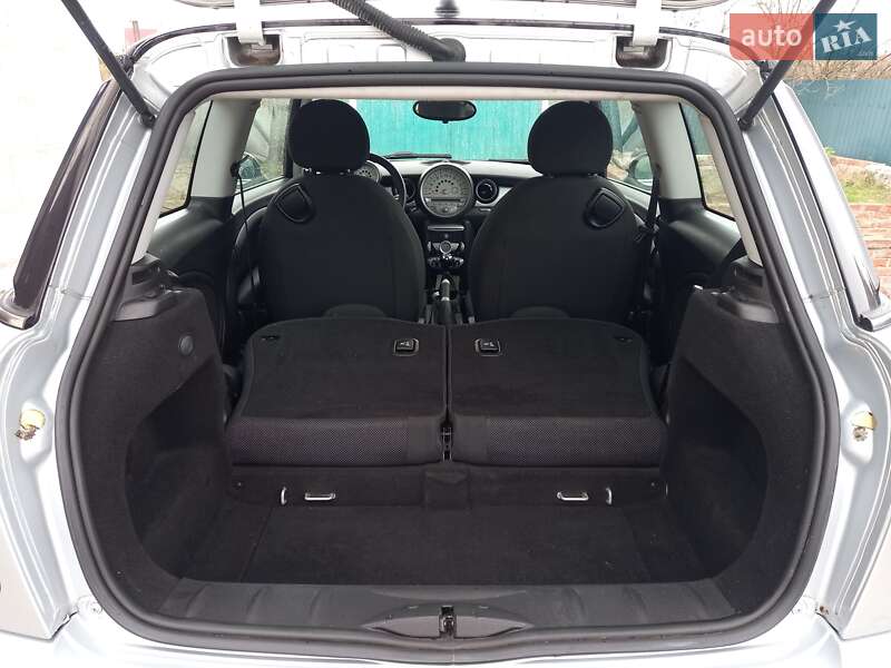 Хетчбек MINI Hatch 2007 в Котельві