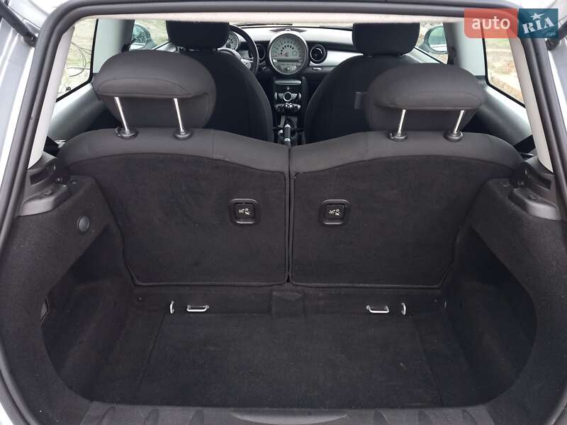 Хетчбек MINI Hatch 2007 в Котельві