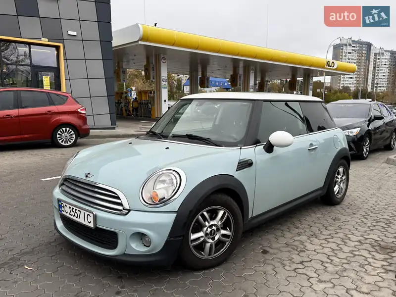 MINI Hatch 2013