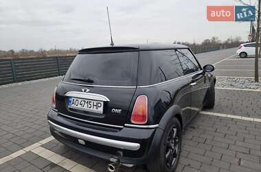 Хэтчбек MINI Hatch 2003 в Мукачево