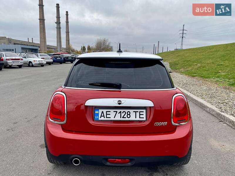 Хэтчбек MINI Hatch 2015 в Днепре