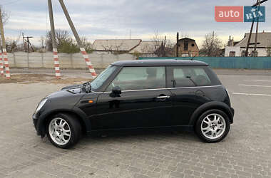 Хэтчбек MINI Hatch 2002 в Кременчуге