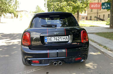 Хэтчбек MINI Hatch 2018 в 