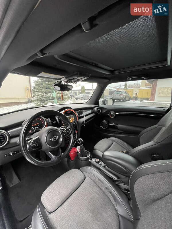 Хетчбек MINI Hatch 2014 в Харкові