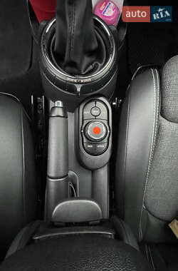 Хэтчбек MINI Hatch 2014 в Харькове