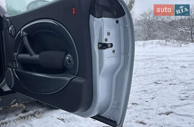 Хэтчбек MINI Hatch 2003 в Житомире
