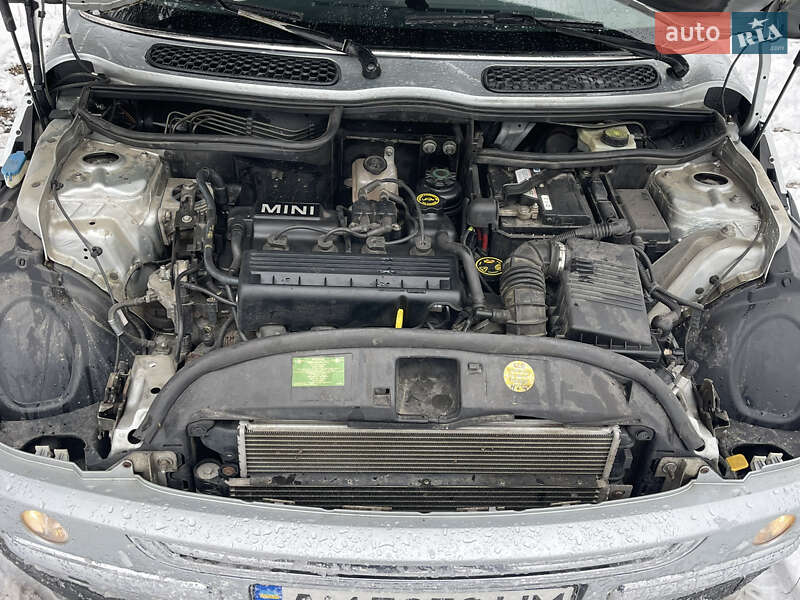 Хэтчбек MINI Hatch 2003 в Житомире